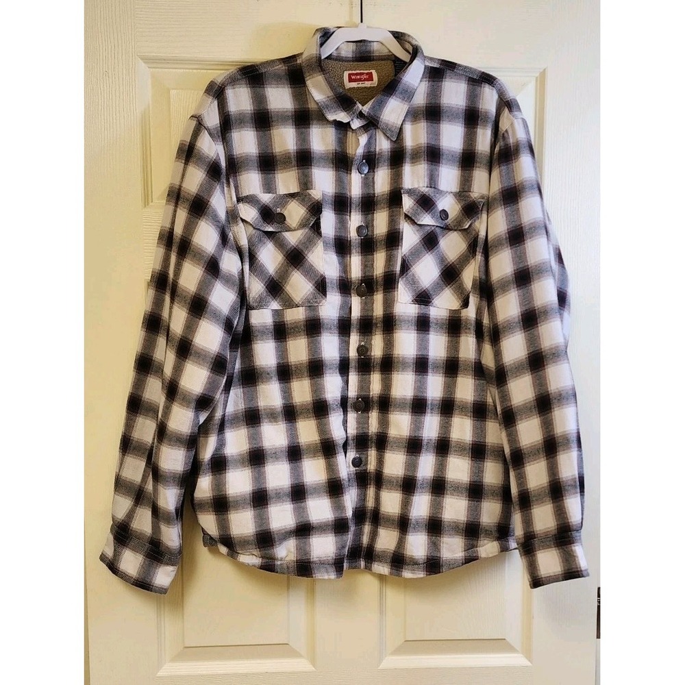 Men Wrangler Large Sherpa Plaid Brown/Black/Tan Shirt/Jacket 2 Front/side Pocket